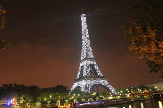 Free Eiffel Tower Photo Night Photography